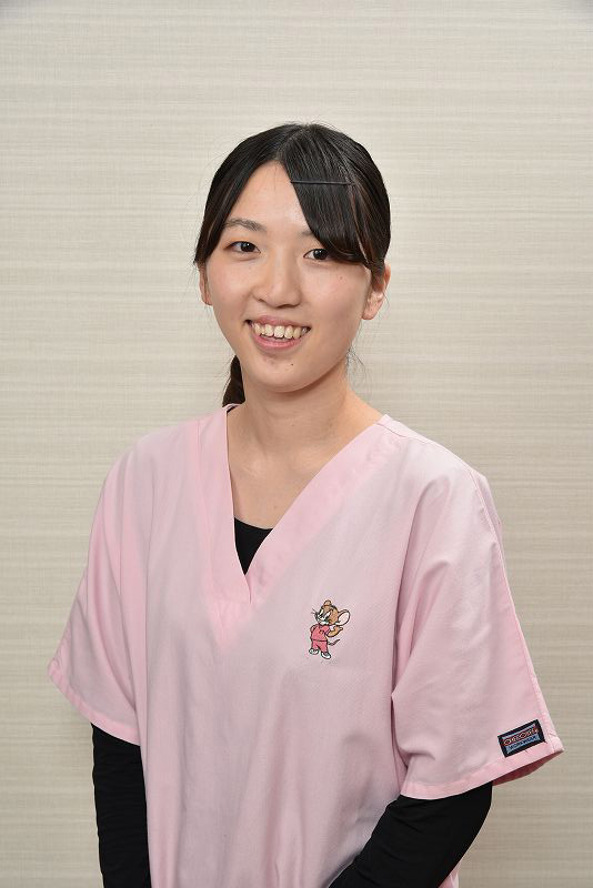 歯科衛生士09のプロフィール 福山市 なかむら歯科クリニック 痛くない やさしい歯医者