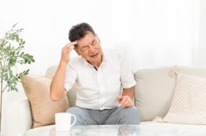 インプラントの再手術が必要なケースとは？失敗する6つの原因と後悔しない歯科医院の選び方